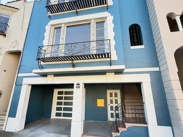 73 Cervantes Blvd #B, San Francisco, CA 94123