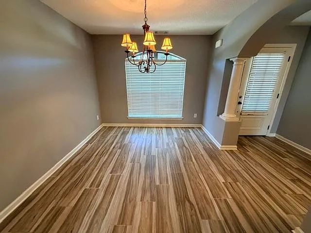 10241 Evening Hill Dr — Photo 10