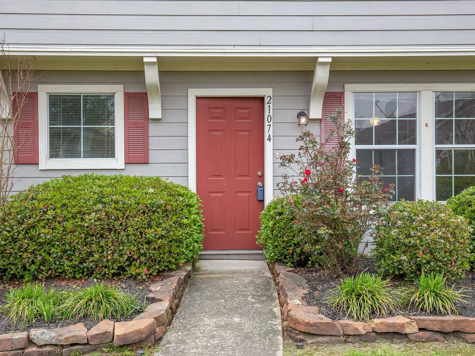 3 bed, 2.5 bath, 1508 sqft, $1,800 — Photo 2