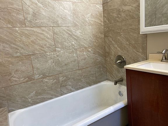 5th image of 7617 S Kingston Ave #1AW