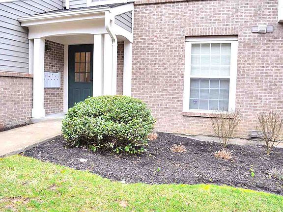2nd image of 2097 Clareglen Ct Unit 101
