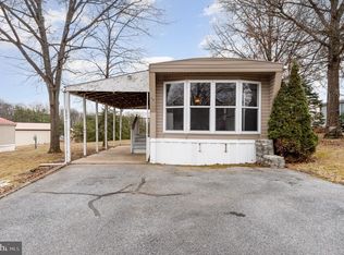 56 Peachy Ann Dr, Newville, PA 17241