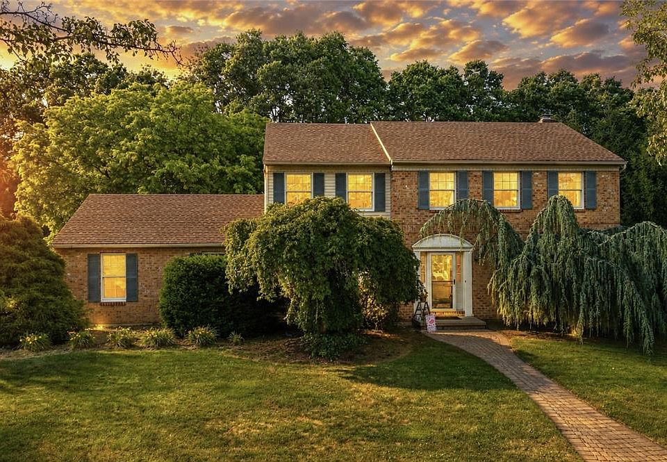 1st image of 4471 Wagner Dr