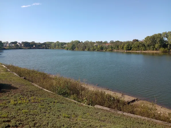 Marina Point Apartments