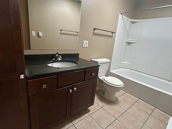 5th image of 730 Michael St APT 2