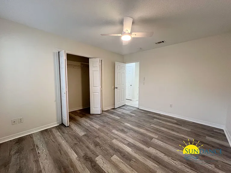 237 Lindberg St — Photo 7