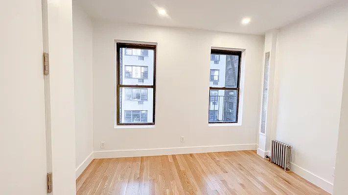 Rented by Brighton Management | media 8