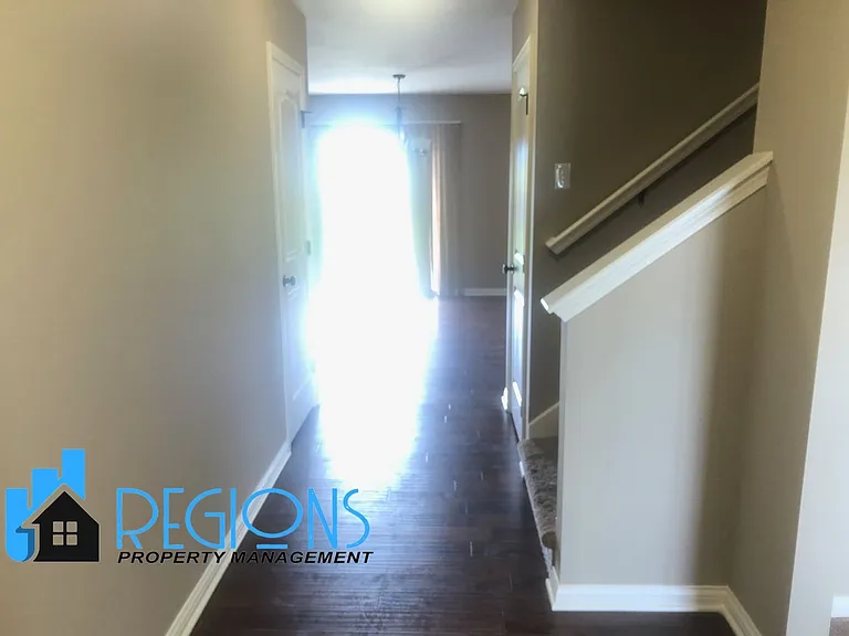 3613 Silverado Trl — Photo 11