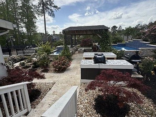 202 Tannery Ln