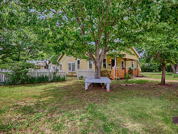 Beautiful shaded lot