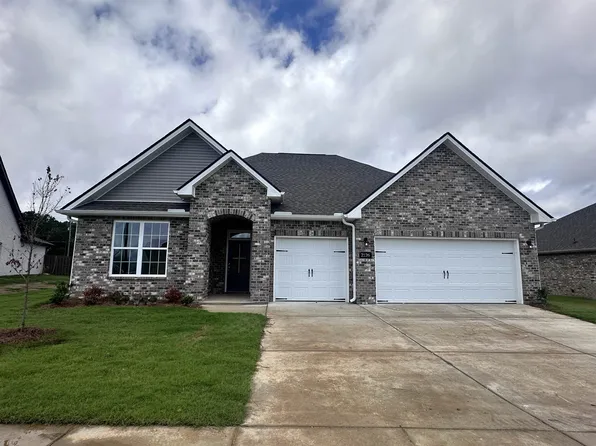 2126 Brandon Dr NE #83, Cullman, AL 35058