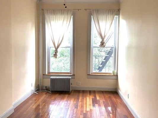 Rented by Compass | media 3