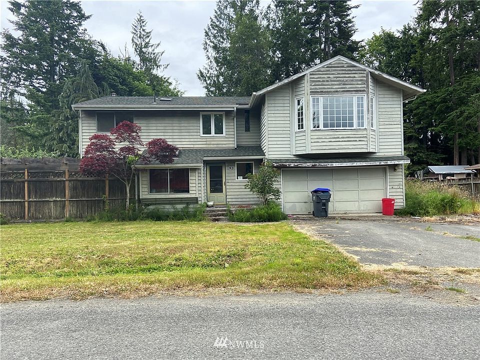 1st image of 921 Church Avenue
