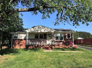 301 N Main St, La Crosse, VA 23950
