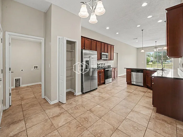 4056 Sandhill Crane Ter — Photo 11
