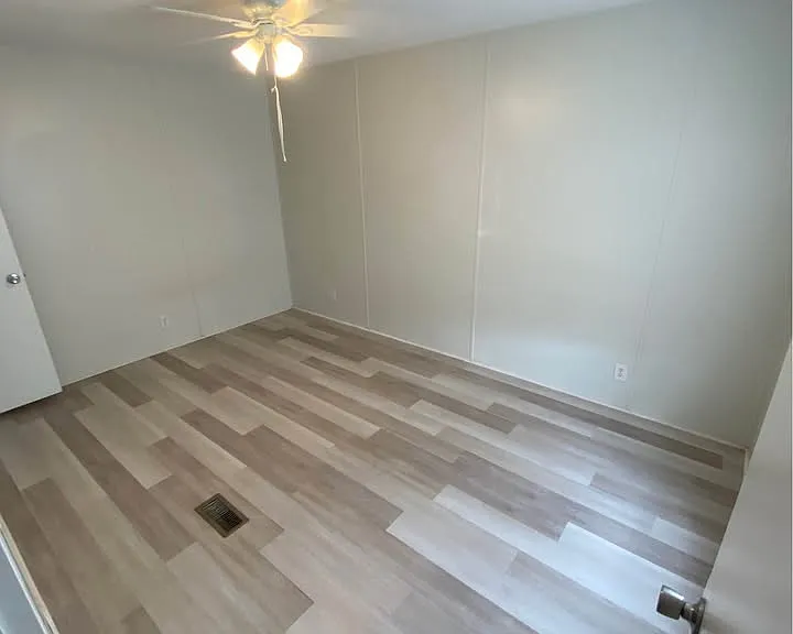 2550 E Shotwell St #7 — Photo 3