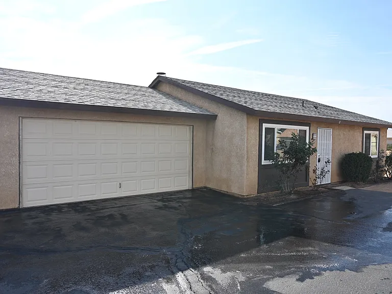 10776 Kiowa Rd #D — Photo 2