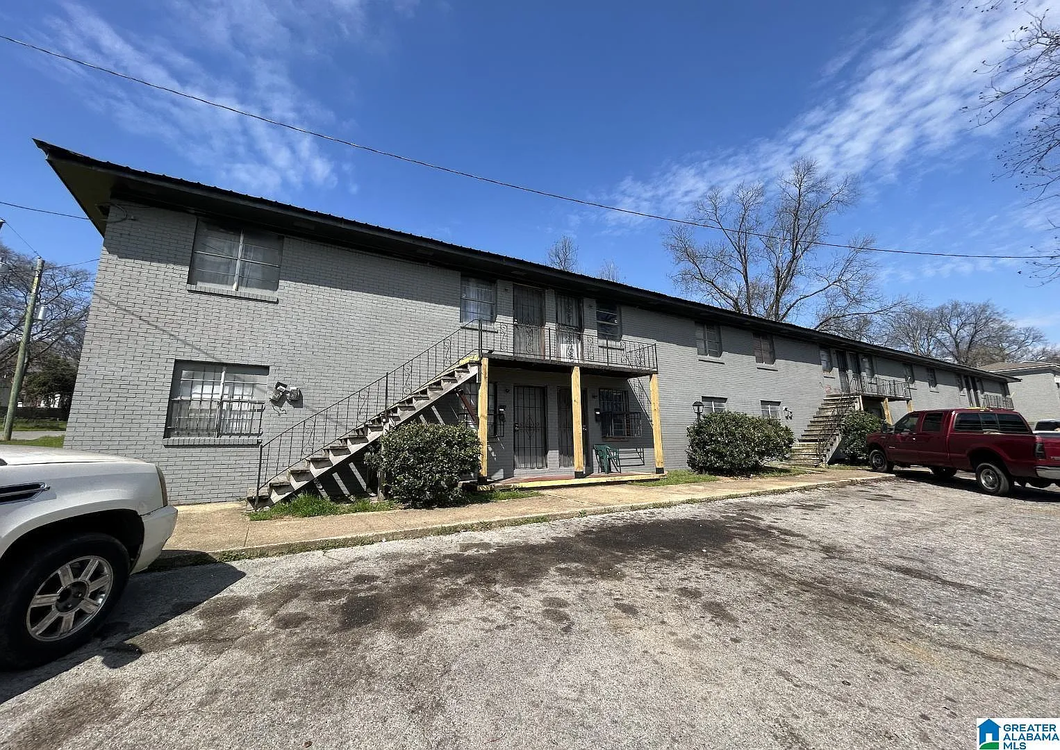 2 bed, 1.0 bath, $850 — Photo 1