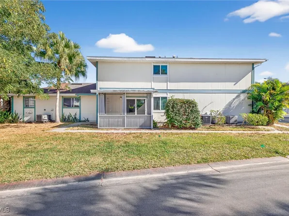 3309 Royal Canadian Trce APT 3, Fort Myers, FL 33907