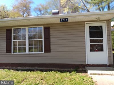 221 N Governors Blvd, Dover, DE, 19901
