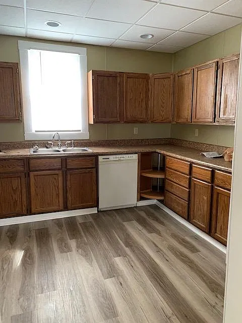 3 bed, 2.5 bath, 1664 sqft, $1,000 — Photo 4