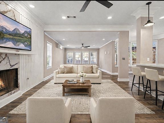 5th image of 3170 Sherwood Oaks Ct