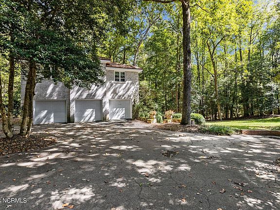 5th image of 1703 Graystone Pl