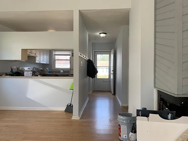 103 Fletcher Pl — Photo 2