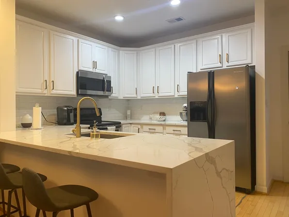 1221 Westover Ave APT D, Norfolk, VA 23507