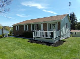 1309 Cannell Dr, Somerset, PA 15501