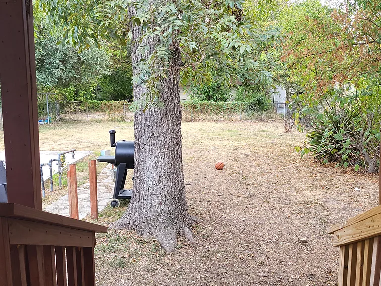 130 Avant Ave — Photo 7