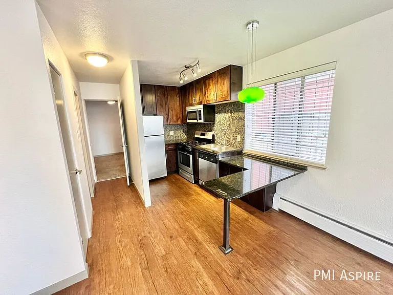 59 N Ogden St #10 — Photo 55