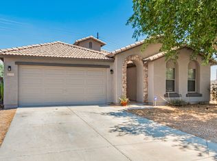 41083 N Rose Ln, San Tan Valley, AZ 85140