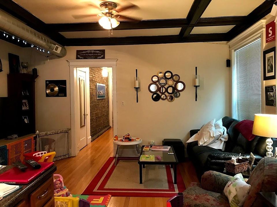 1st image of 4118 N Clarendon Ave