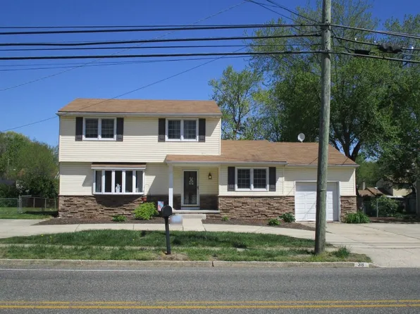 38 Radix Rd, Williamstown, NJ 08094