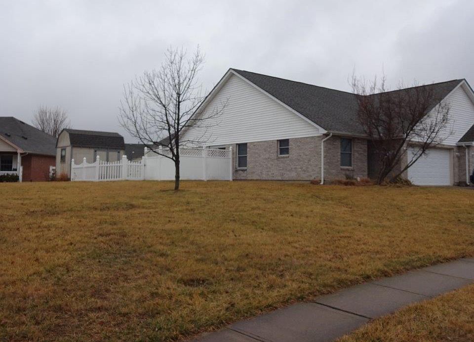 1094 Brookfield Dr. Waynesville, OH