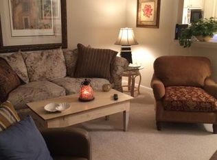 59 Canterbury Cir #C, Wellington, FL 33414