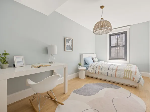 198 Putnam Avenue image 15 of 23