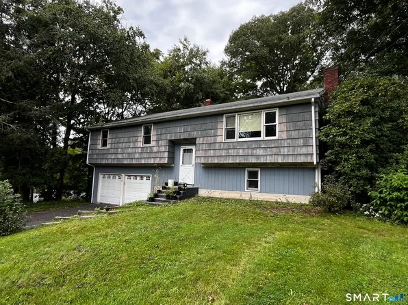 9 Misty Vale Road, Newtown, CT 06470