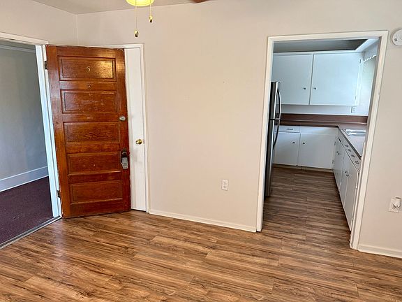 3rd image of 7816 N Portsmouth Ave #5