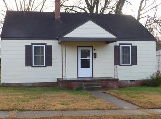 203 W End Blvd, Emporia, VA 23847