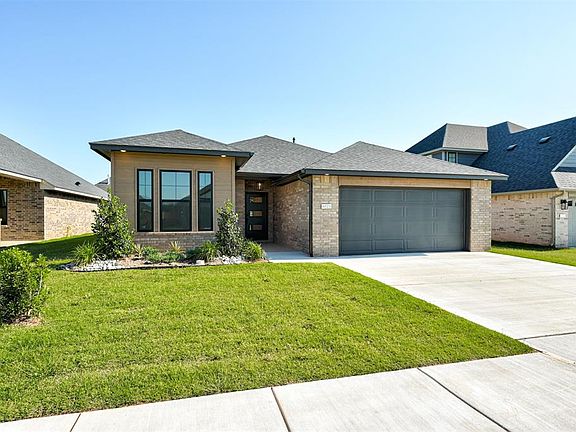 2nd image of 4825 Desert Willow Ln