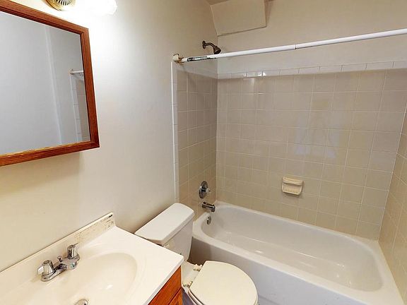 5th image of 1103 N 41st St #3R