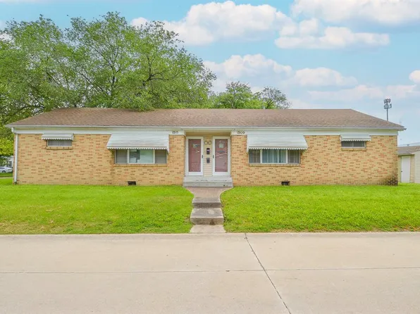 1509 Helen St, Swansea, IL 62226