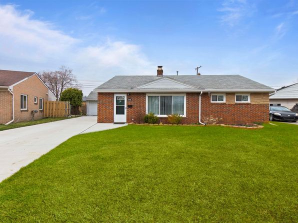 26273 Dale Ct, Roseville, MI 48066