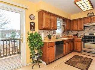 75 Brookview Cir, Jamesburg, NJ 08831