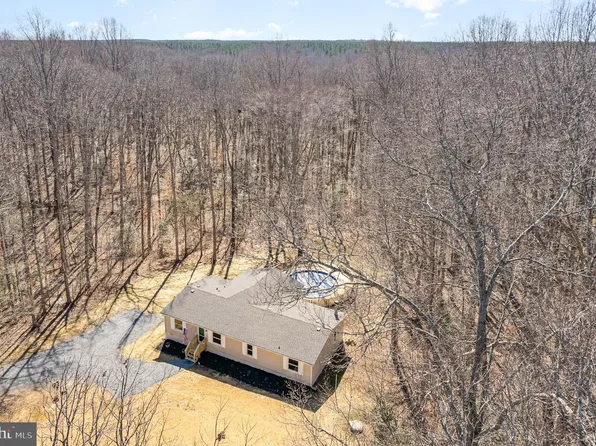 7904 Twin Oaks Dr, Spotsylvania, VA 22551