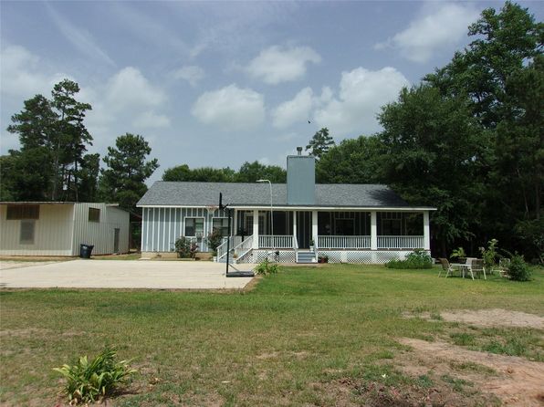 11535 Chestnut Ct, Plantersville, TX 77363