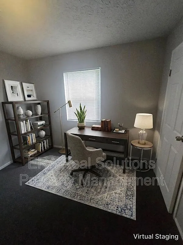 2 bed, 1.0 bath, 926 sqft, $1,250 — Photo 4