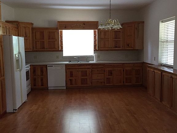 5th image of 15054 Bluebream Dr SE